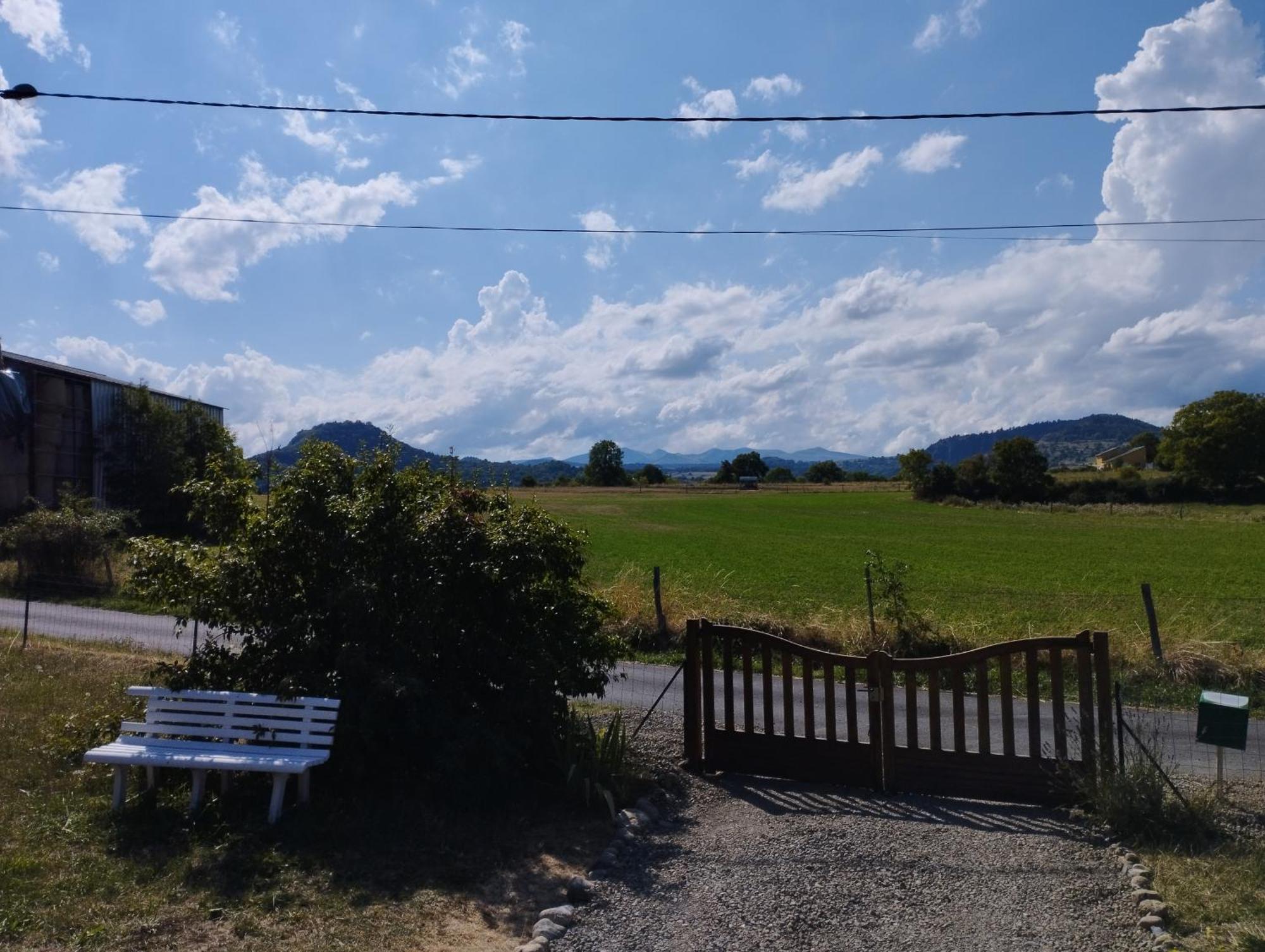 Chalet Les Adrets Du Sancy Saint-Diery Exterior foto